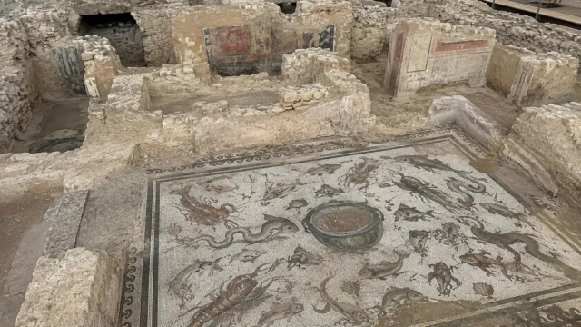 Roma’da Restorasyon Sırasında Antik Yapı Ortaya Çıktı