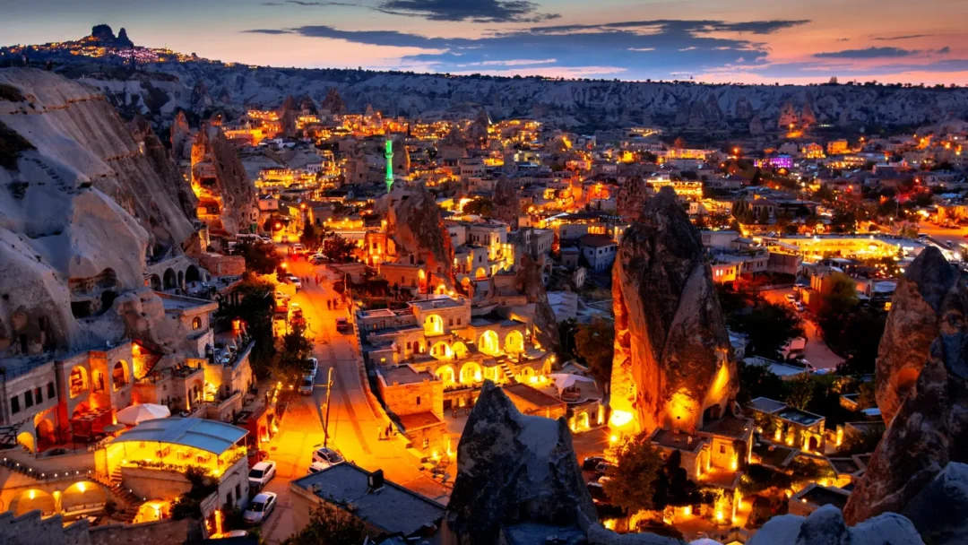 Kapadokya: Göreme Milli Parkı ve Kaya Alanları